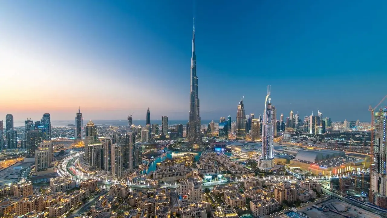 سوق العقارات السكنية في دبي يستمر بالزخم خلال النصف الأول الحالي